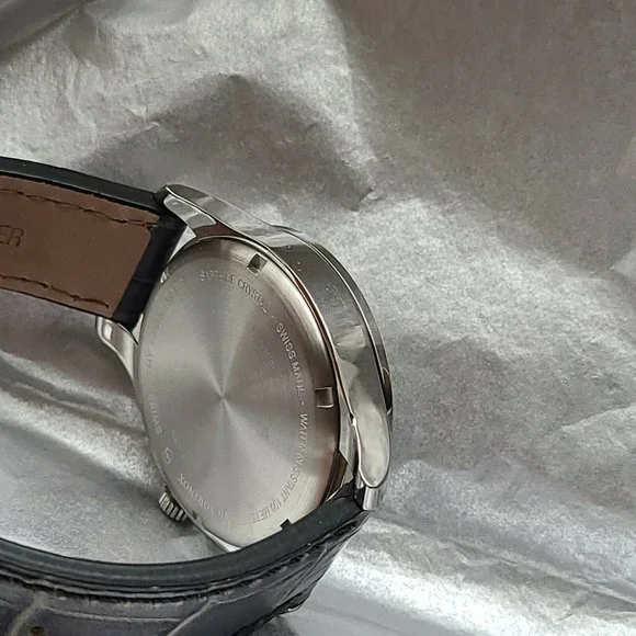 Victorinox Swiss Army Alliance Chronograph Watch 241298 $595 MSRP NEW in Box - Picture 9 of 12